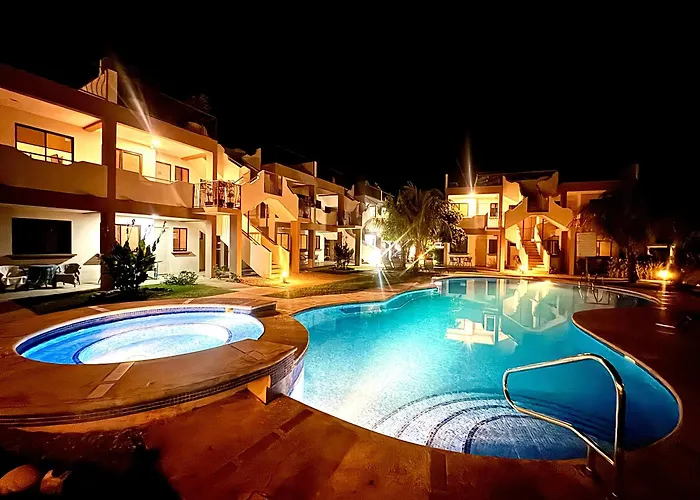 Ferienhaus Sunny Tropical And Rooftop Terrace *